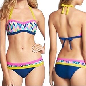 NEW Bca by Rebecca Virtue Chevron Bandeau bikini swimsuit set size S